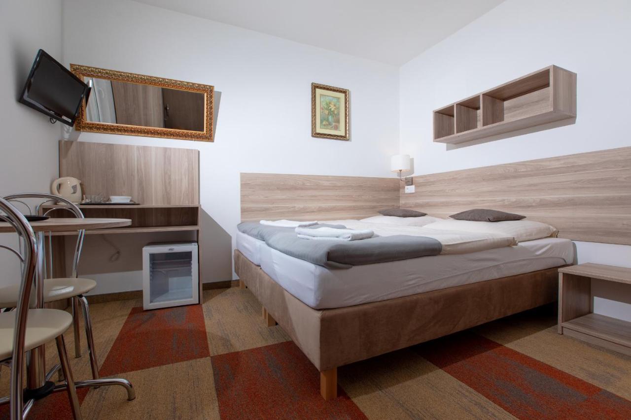 Faleza (Adults Only) Rewal Bagian luar foto